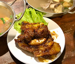 Sop Buntut Bu Menuk's Kedai photo