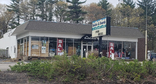 Snowboard Shop «Buckles & Boards Ski & Surf», reviews and photos, 985 Plain St, Marshfield, MA 02050, USA