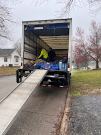 Rigos Delivery Moving & Storage Inc - Photo 7 - Car repair in Pacoima, CA, Santa Clarita