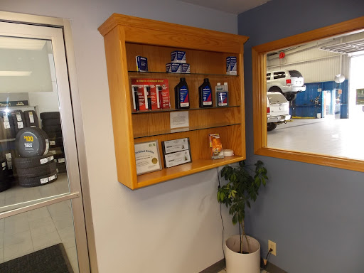 Used Car Dealer «McConnell Chevrolet», reviews and photos, 1395 Healdsburg Ave, Healdsburg, CA 95448, USA