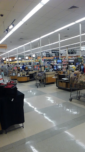 Grocery Store «Kroger», reviews and photos, 6652 Youree Dr, Shreveport, LA 71105, USA