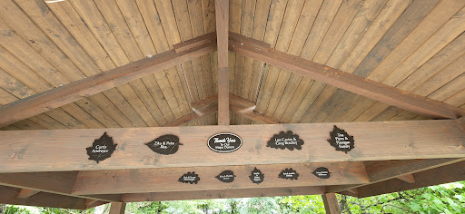 Outlet Store «Tanger Outlet Blowing Rock», reviews and photos, 278 Shoppes on the Parkway Rd, Blowing Rock, NC 28605, USA