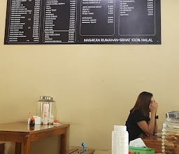 Warung Pecel dan Sop Dewi - Rumah Makan Pecel Dewi photo