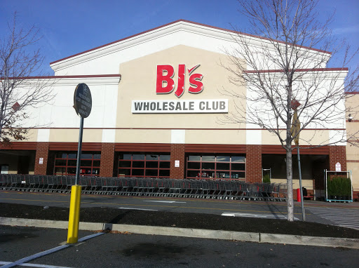 BJ’s Wholesale Club, 2100 88th St, North Bergen, NJ 07047, USA, 