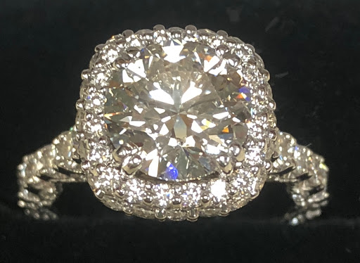 Jewelry Store «Hayman Jewelry Company», reviews and photos, 305 E Madison St, Tampa, FL 33602, USA