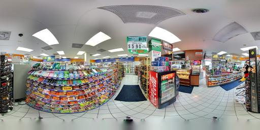 Gas Station «Chevron», reviews and photos, 401 71st St, Miami Beach, FL 33141, USA