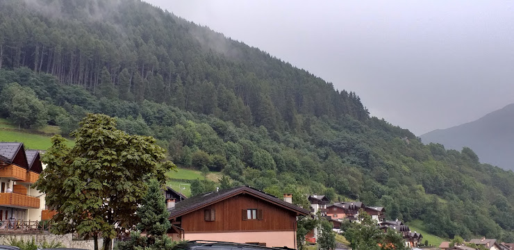 Extérieur hôtels Quai 25040 Monno