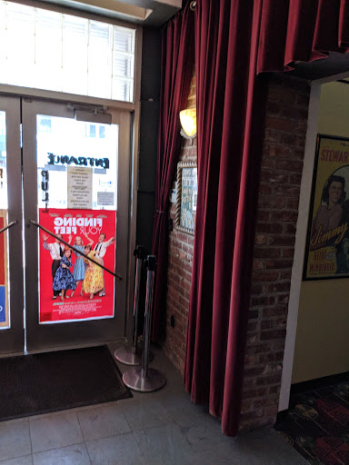 Movie Theater «Kew Gardens Cinemas», reviews and photos, 8105 Lefferts Blvd, Kew Gardens, NY 11415, USA