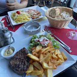 Photo n°40 de Le Pentagone à Issy-les-Moulineaux ()