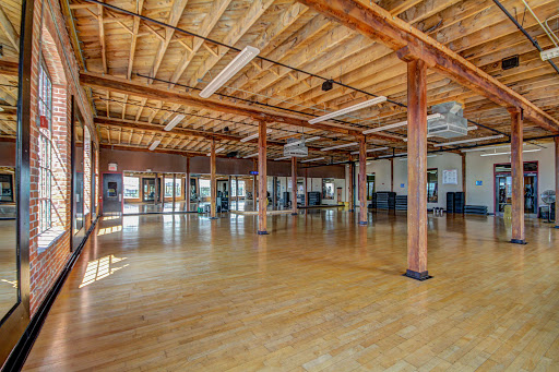 Health Club «Onelife Fitness - Norfolk Gym», reviews and photos, 1900 Monticello Ave, Norfolk, VA 23517, USA