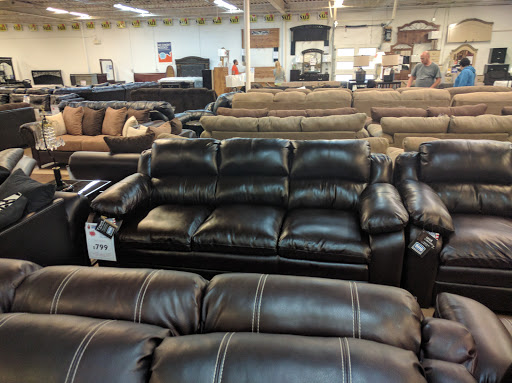 Furniture Store «Furniture & Mattress Discount King», reviews and photos, 1266 Manheim Pike, Lancaster, PA 17601, USA