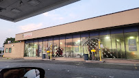 Golden Nozzle Car Wash - Photo 9 - Car repair in West Springfield, MA, Springfield
