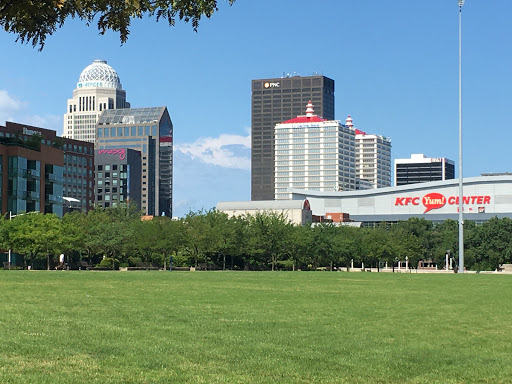 Park «Louisville Waterfront Park (Great Lawn, Harbor Lawn, Festival Plaza)», reviews and photos, 231 Witherspoon St, Louisville, KY 40202, USA