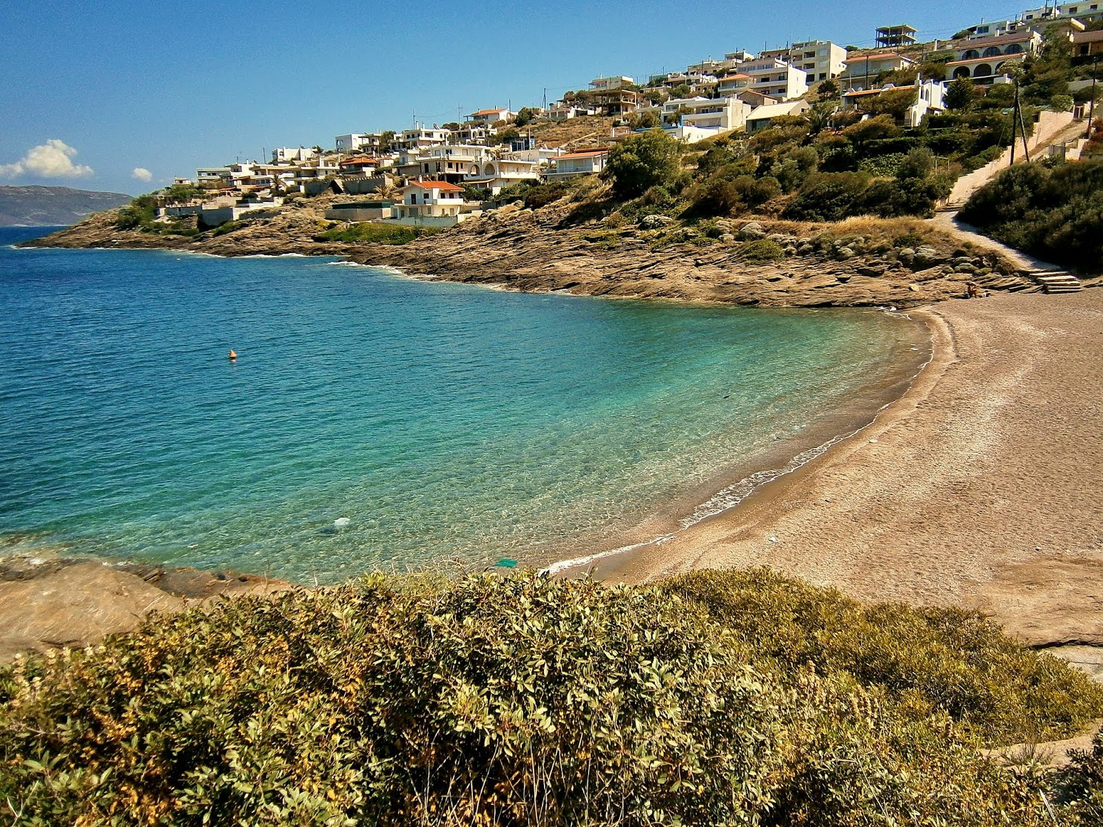 Perigiali Beach'in fotoğrafı çok temiz temizlik seviyesi ile