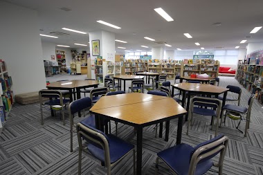 International School Of The Sacred Heart