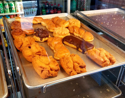 Donut Shop «Golden Gate Donuts», reviews and photos, 4201 Telegraph Ave, Oakland, CA 94609, USA