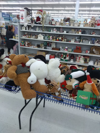 Thrift Store «Green Bay West Goodwill Retail Store & Training Center», reviews and photos