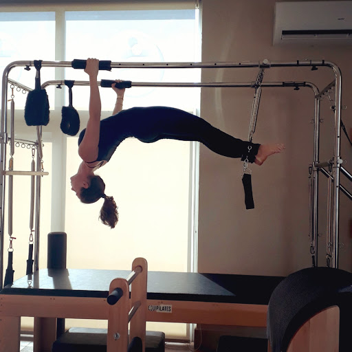 Logo da empresa - FIRST Pilates