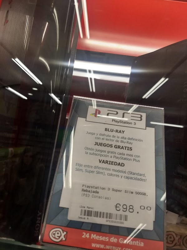 Imagen de CeX (6 de 8)