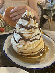 Photo n°63 de Sista Place à Bois-Colombes ()