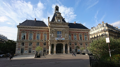 Hôpital à Paris