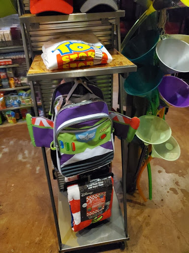 Gift Shop «SPENCER GIFTS», reviews and photos, 451 E Altamonte Dr, Altamonte Springs, FL 32701, USA