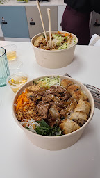 Photo n°109 de PHO 7 à Paris ()
