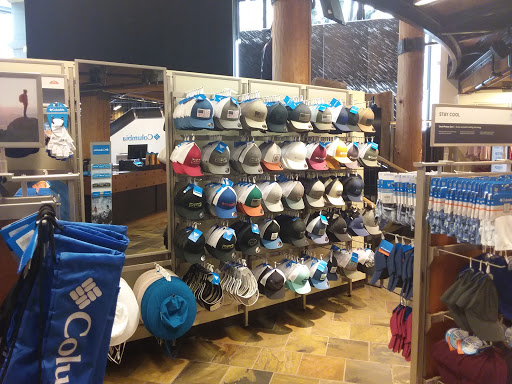 Sportswear Store «Columbia Sportswear», reviews and photos, 911 SW Broadway, Portland, OR 97205, USA