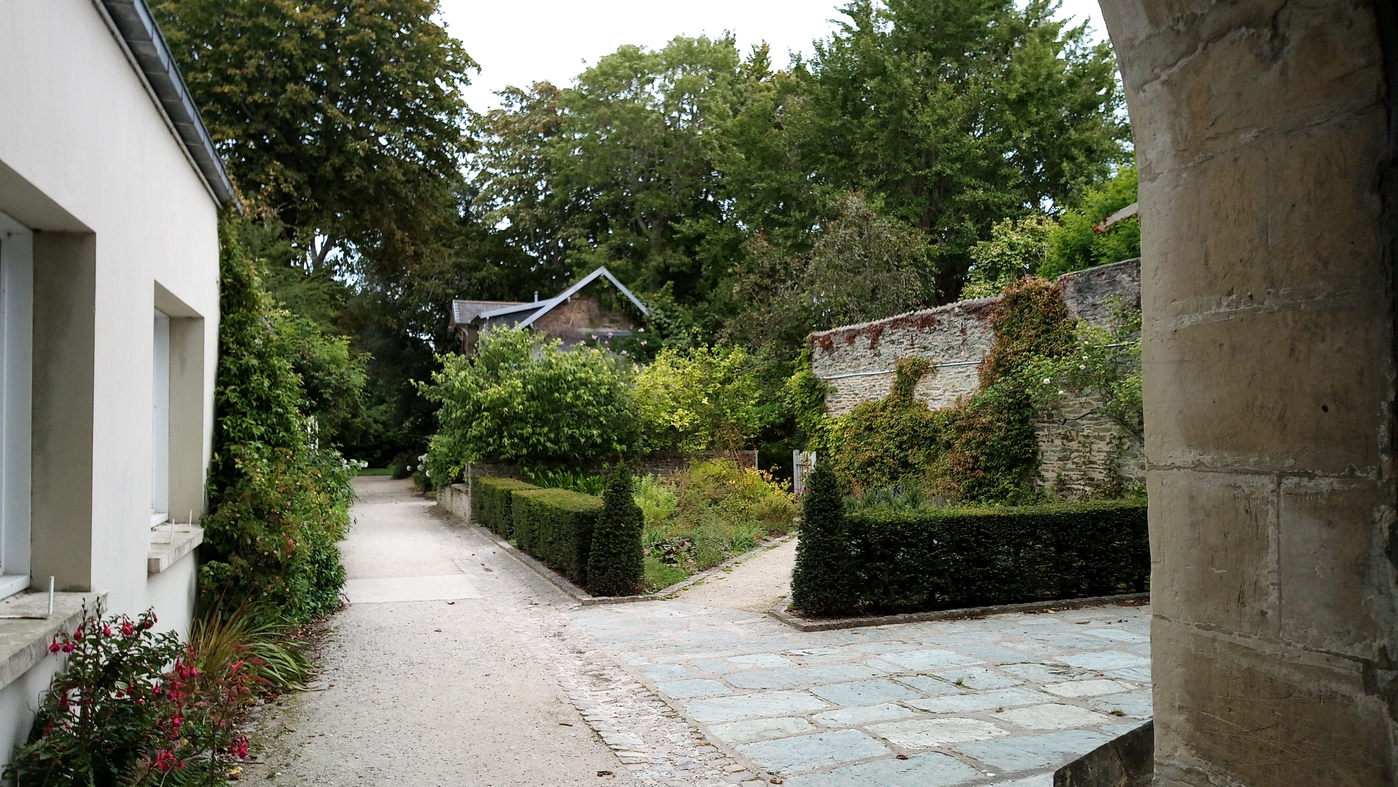 Photo n° 10 de l'avis de Klaus.r fait le 16/08/2019 à 21:27