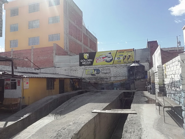 Opiniones de Danber Car Wash Lavadora y Lubricadora en Riobamba - Servicio de lavado de coches