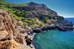 Photo de Agios Antonios beach avec petite baie