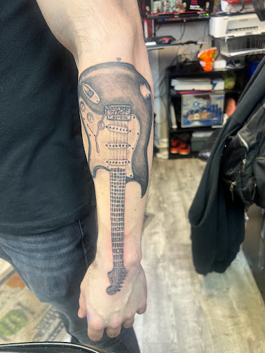 Explore borderlands tattoo ideas, creative tattoo ideas in Linn Creek, available at Hillard Skillard Tattoos, LLC.