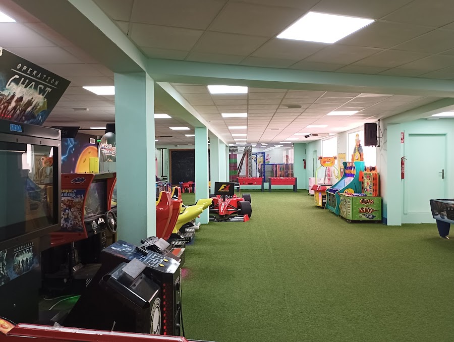Parque Infantil Pato Loco, servicio de comidas sábados y domingos