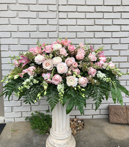 Florist «Doug Ruling Flower Shop», reviews and photos, 599 N Norcross Tucker Rd, Norcross, GA 30071, USA