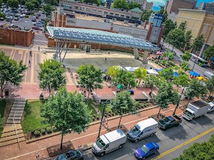 Veterans Plaza - photo 44