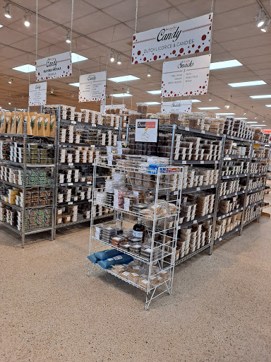 Grocery Store «Horrocks Market», reviews and photos, 4455 Breton Rd SE, Kentwood, MI 49508, USA