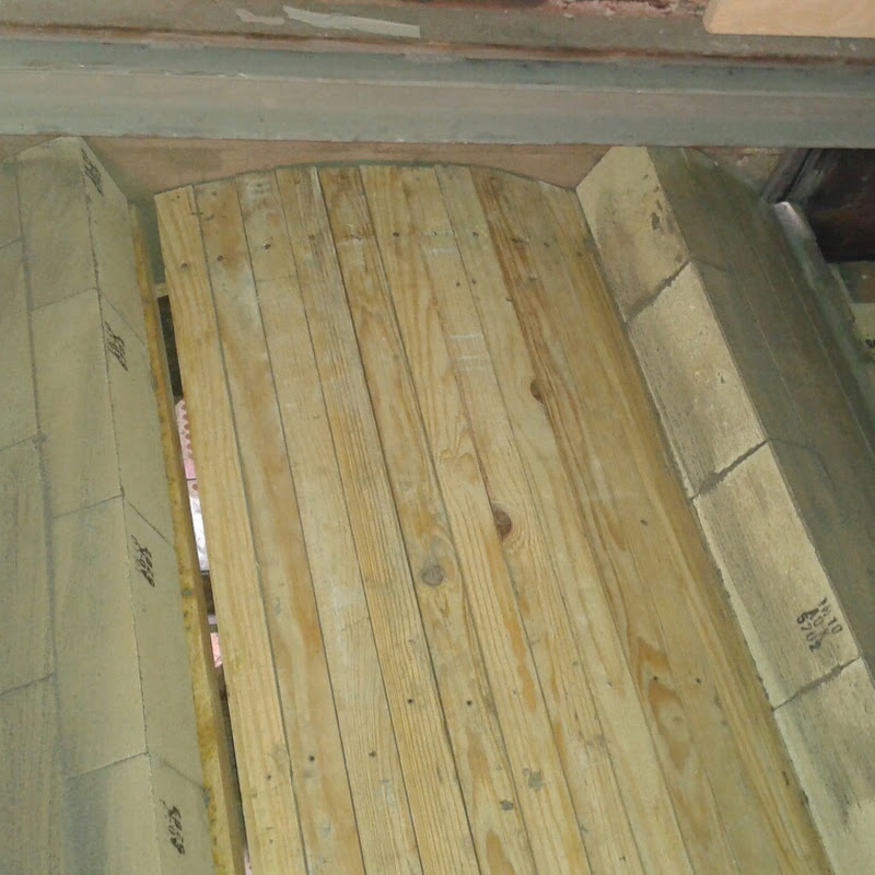 4 image