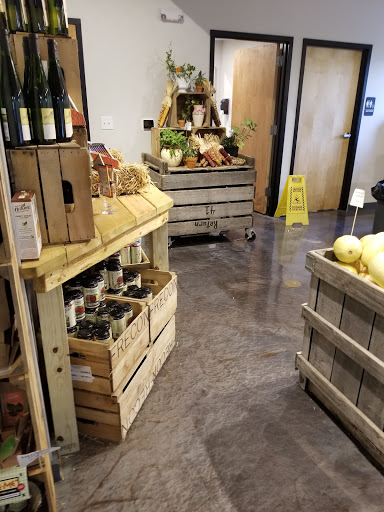 Produce Market «Frecon Farms», reviews and photos, 501 S Reading Ave, Boyertown, PA 19512, USA