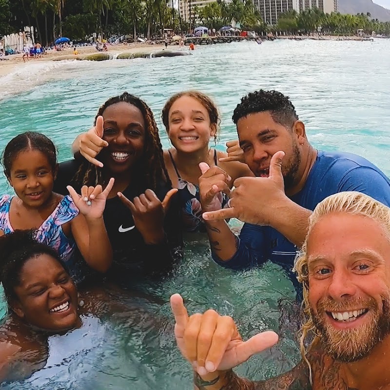 Kahu Surf School Waikiki Beach