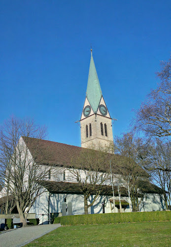 Sekretariat Kirche Oberi