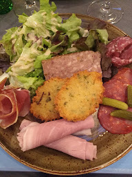 Photo n°42 de La Ferme aux Beignets à Marnaz ()