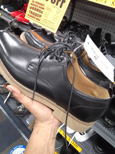 Sporting Goods Store «Big 5 Sporting Goods Porterville», reviews and photos, 1287 W Henderson Ave, Porterville, CA 93257, USA