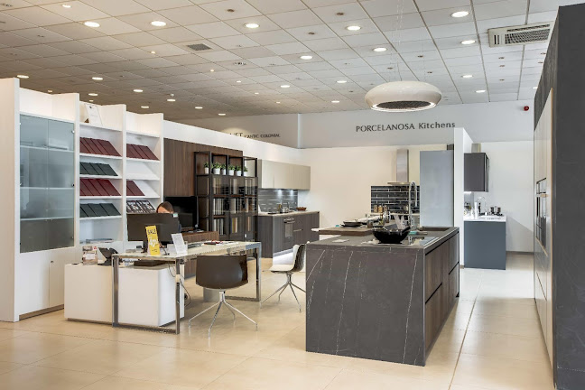 Porcelanosa Cardiff - Hardware store
