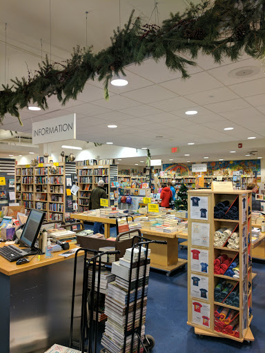 Book Store «Labyrinth Books», reviews and photos, 122 Nassau St, Princeton, NJ 08542, USA