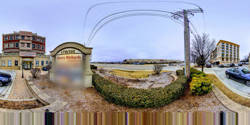 Jewelry Store «Merry Richards Jewelers», reviews and photos, 17W300 22nd St, Oakbrook Terrace, IL 60181, USA