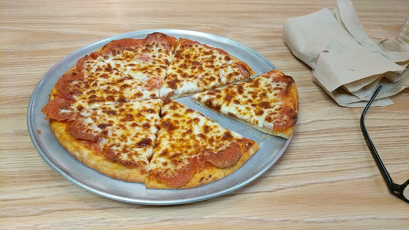 #7 best pizza place in Knoxville - Harby's Pizza & Deli