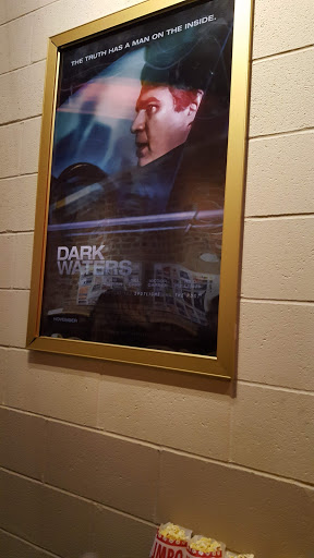 Movie Theater «Esquire Theatre», reviews and photos, 320 Ludlow Ave, Cincinnati, OH 45220, USA