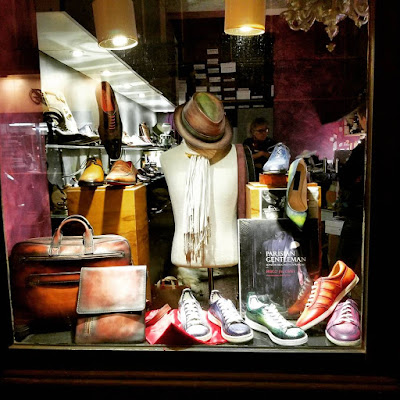 Atelier Paulus Bolten (souliers, patines, glaçages, reparation sacs de luxe, Bagage De Luxe Etc à Paris