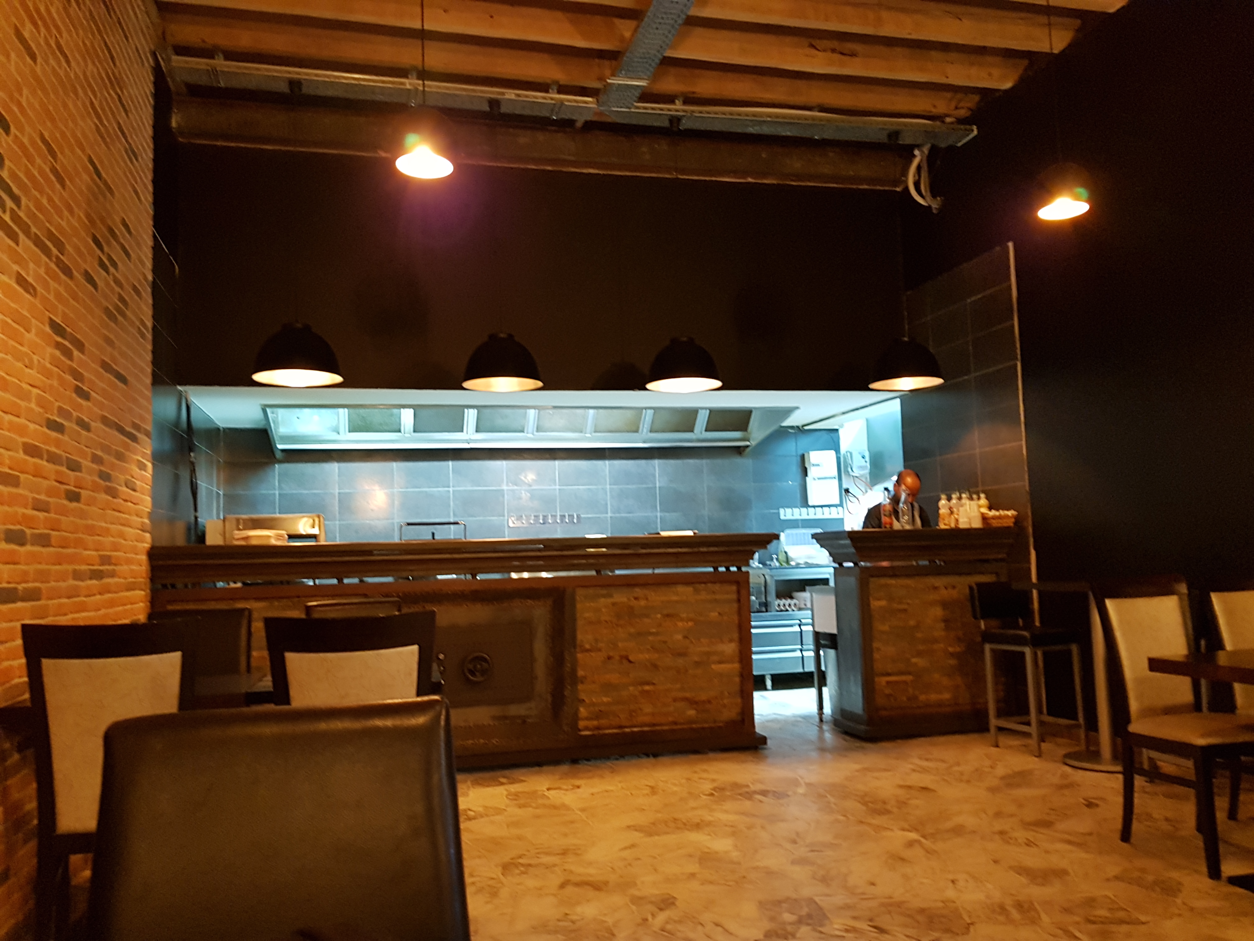 Photo n° 1 de l'avis de Ouahiba.e fait le 27/02/2018 à 04:44