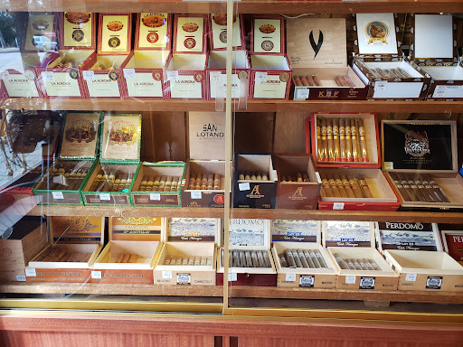 Tobacco Shop «Tinder Box», reviews and photos, 391 Lancaster Ave, Haverford, PA 19041, USA